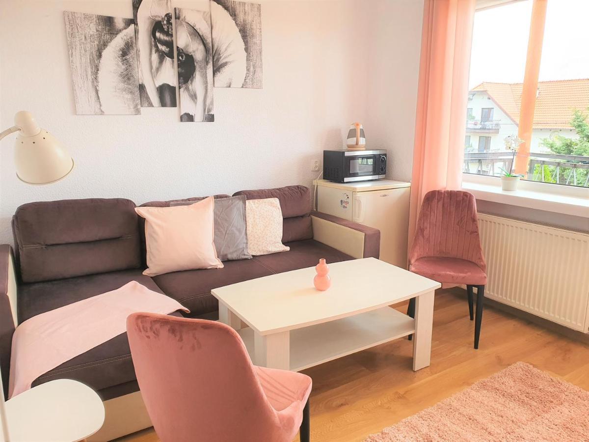 Dom Goscinny Marta - Pokoje, Apartamenty, Domki Krynica Morska Ngoại thất bức ảnh